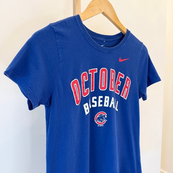 Nike Chicago Cubs October Baseball Women’s T-Shirt Blue Size M MLB Casual Summer - Picture 2 of 8